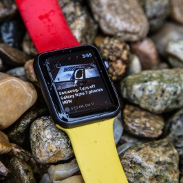 Apple Watch oznamuje již druhou vlnu explodujících Samsungů.